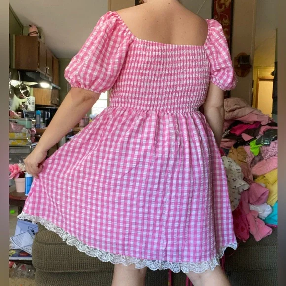 Pink white gingham puff sleeve cottagecore dress - Picture 2 of 3